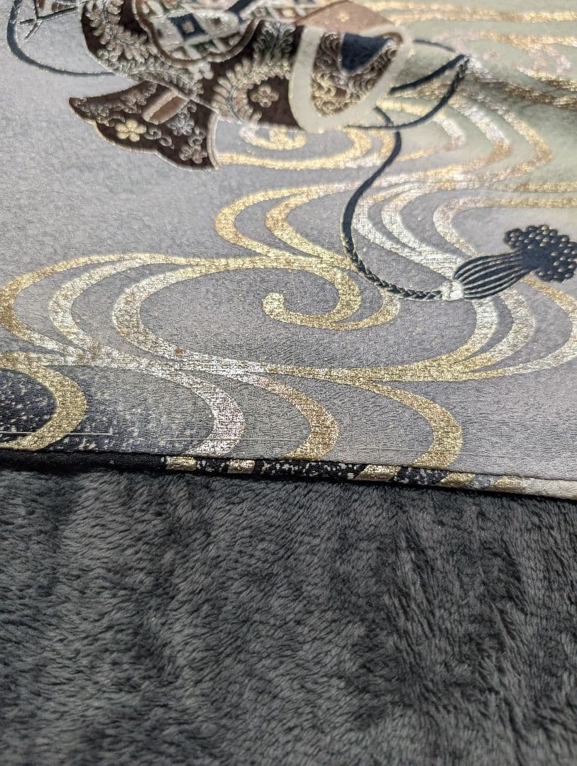 正絹 金彩 銀彩 産着 初着 男の子 男 家紋入り 紋 波 新品未使用 襦袢付き