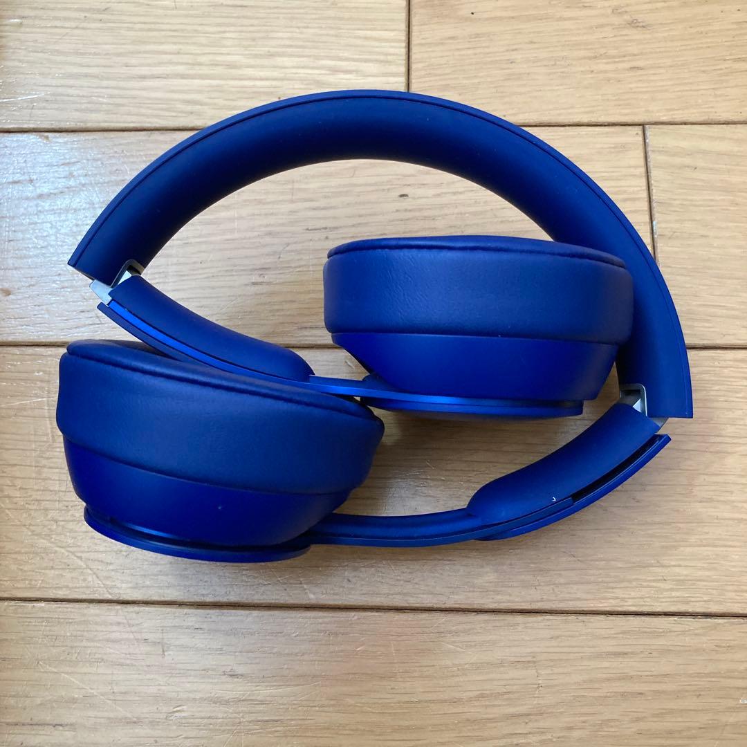 ヘッドホン Beats Solo Pro