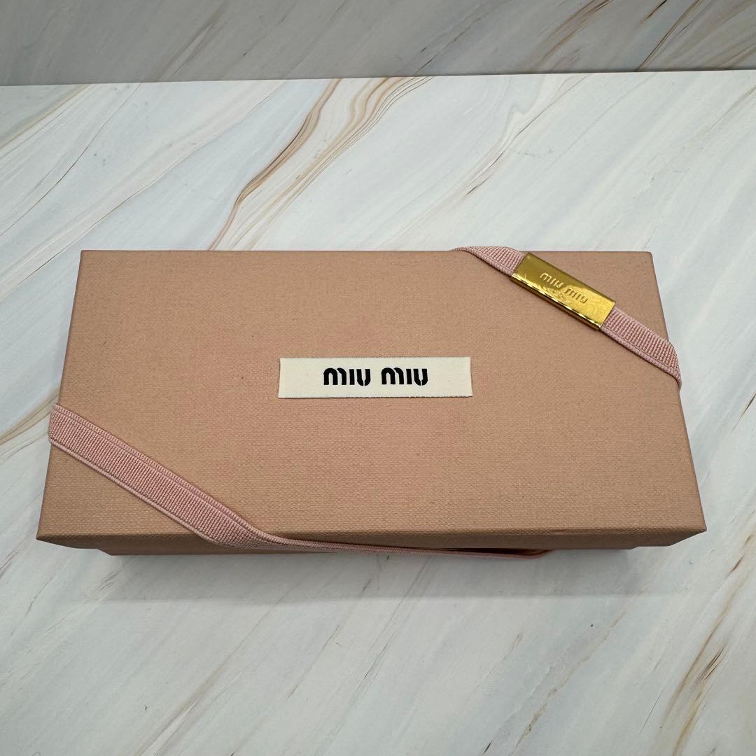 極美品【ミュウミュウ】ウォニョン着用　サングラス　べっこう柄　ケース付