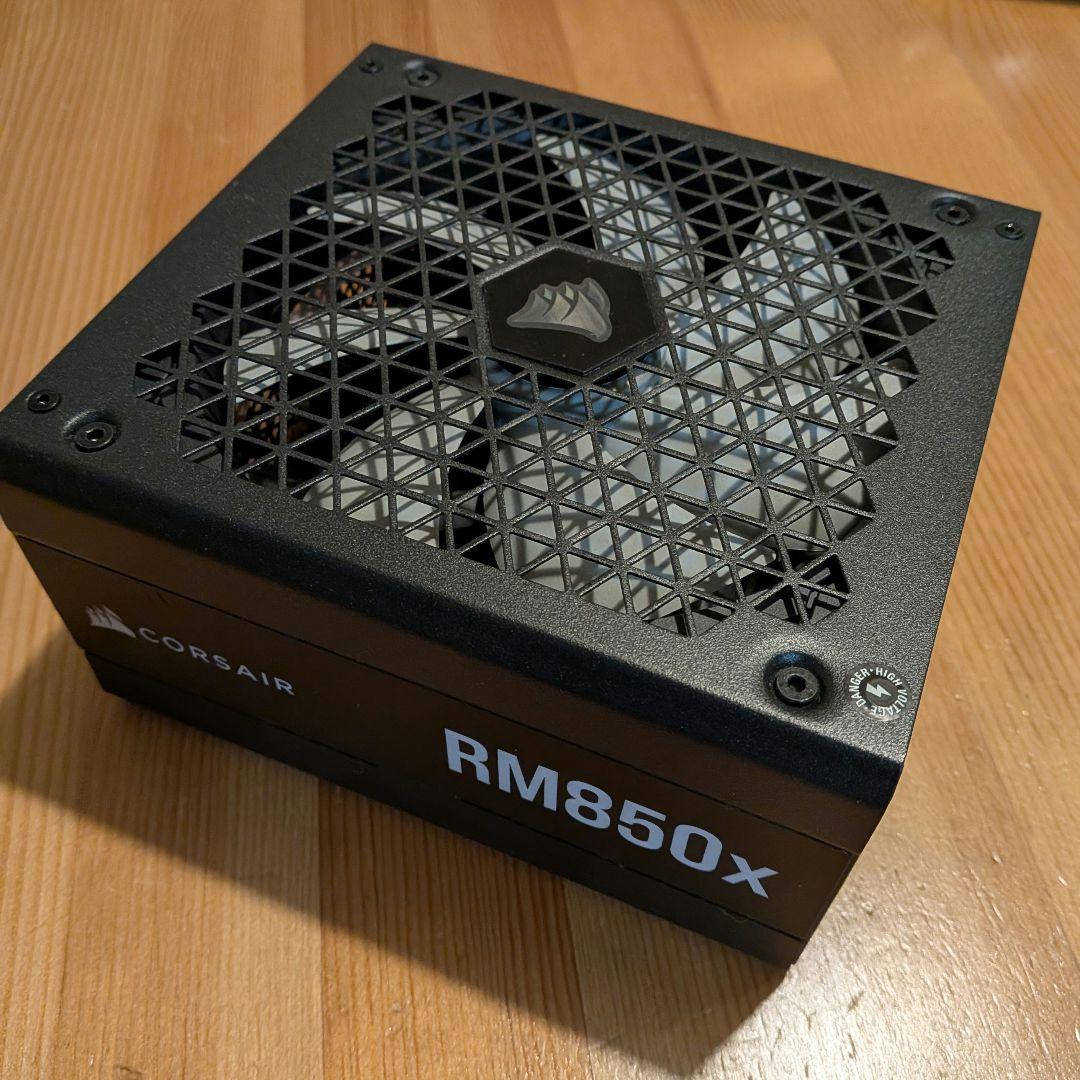 Corsair RM850x 電源ユニット 850W 80 PLUS GOLD