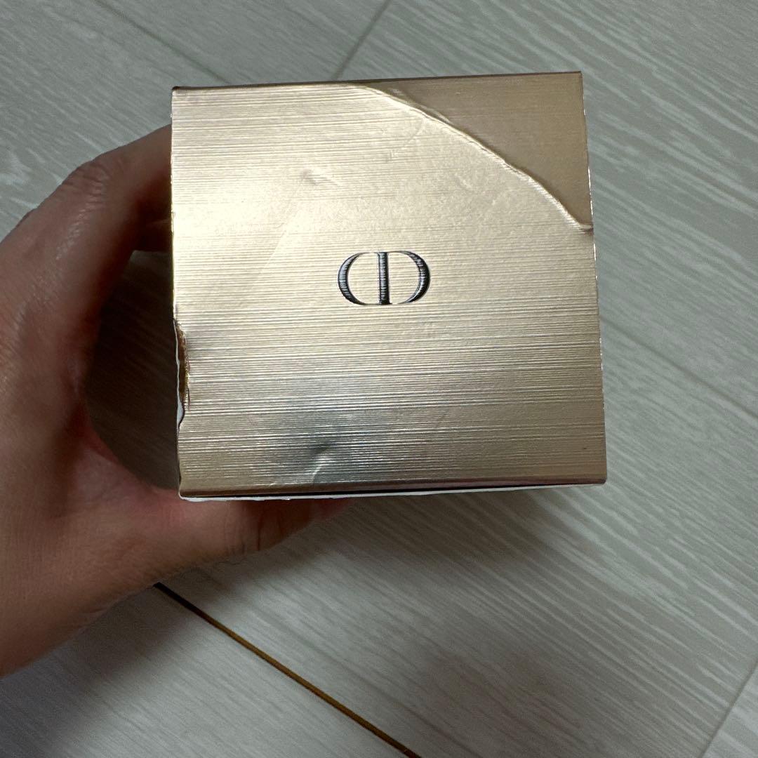 Dior 洗顔Prestige Le Sucre de Gommage150ml