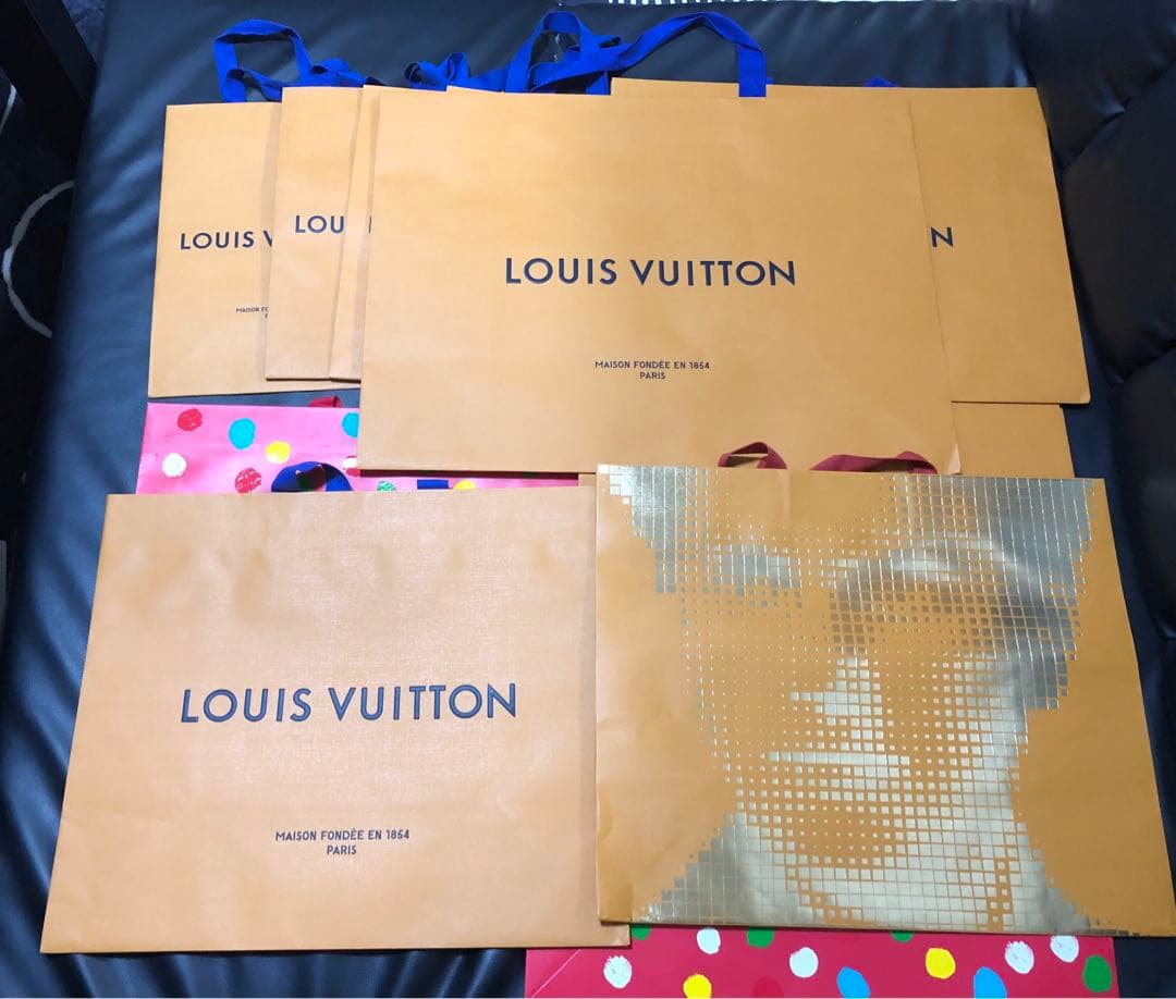 ルイヴィトン　草間彌生デザイン　ショッパー　大サイズ、中サイズショッパー