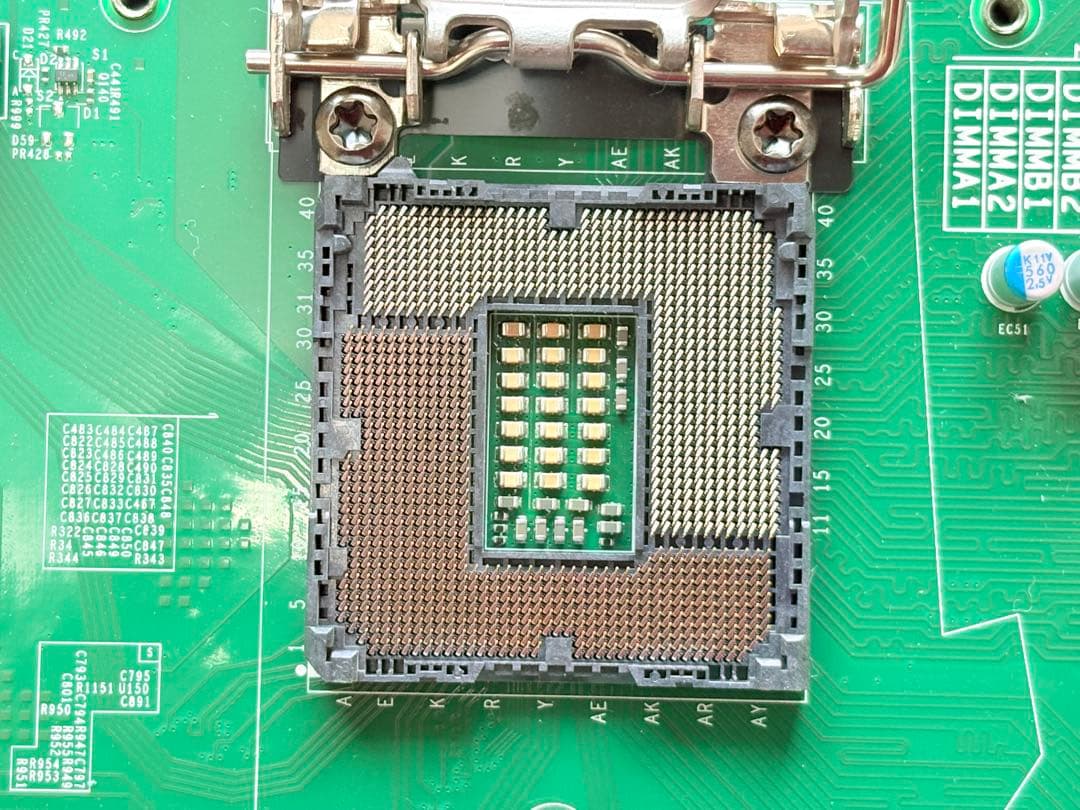 Supermicro X11SCZ-F/IPMI・TPM2.0搭載/クーラー付き