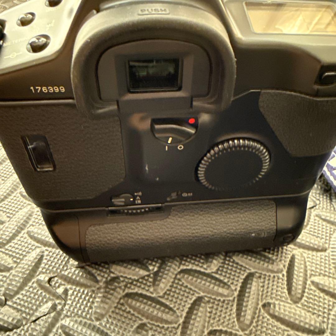 Canon EOS-1 フィルム一眼レフカメラ