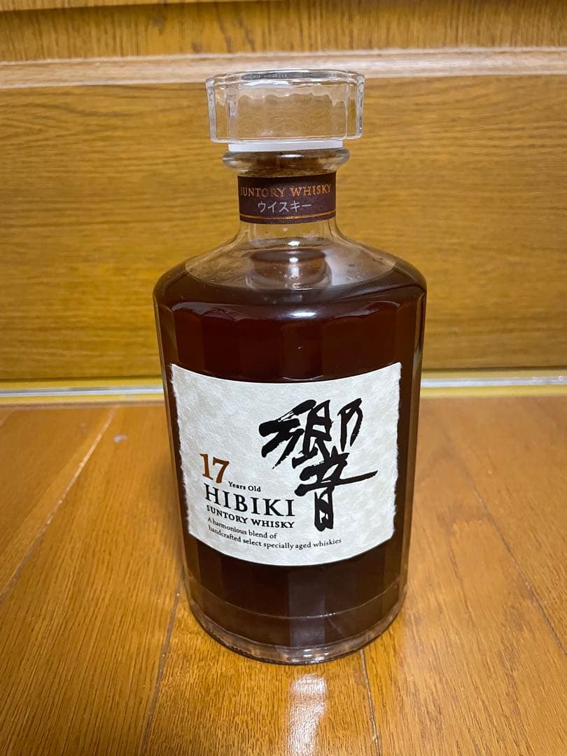 響　ウイスキー　17 新品未開封　箱無し