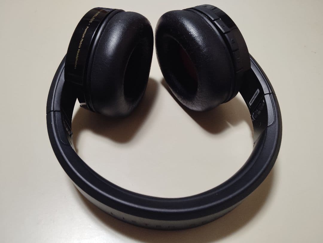 Focal Listen Beyond ブラック ワイヤレスヘッドホン