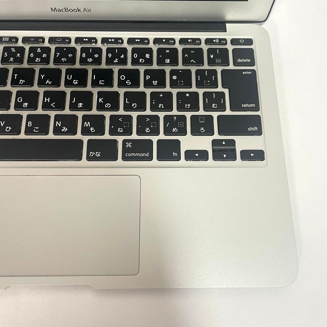 MacBookAir 11インチ 薄型ノートPC シルバー office付