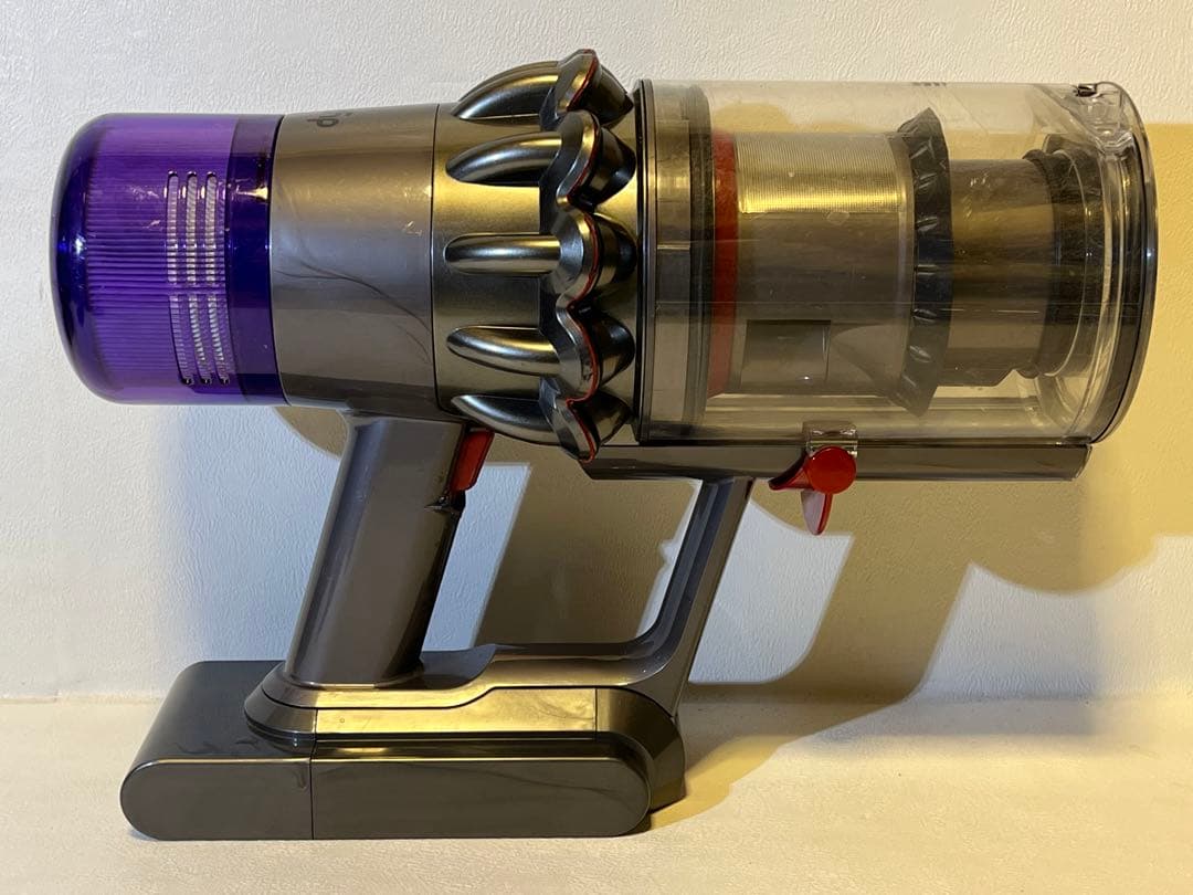 【動作品＆バッテリー劣化無し】ダイソン掃除機 dyson sv15 V11 q