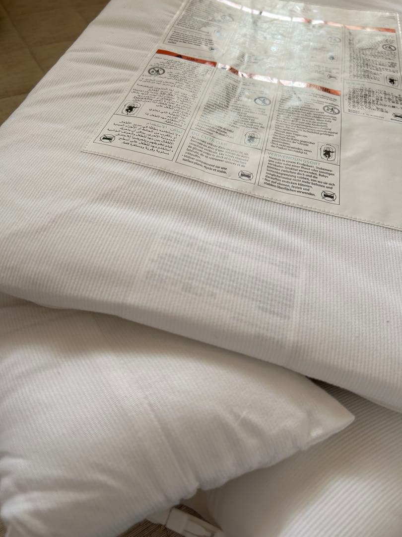 DockATot Deluxe+ Dock ホワイト