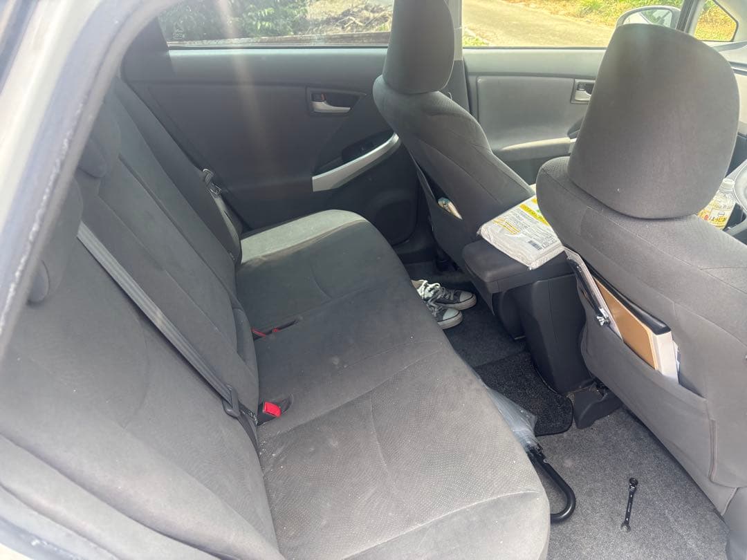 プリウス30 早い者勝ち今日夜引き取り限定、