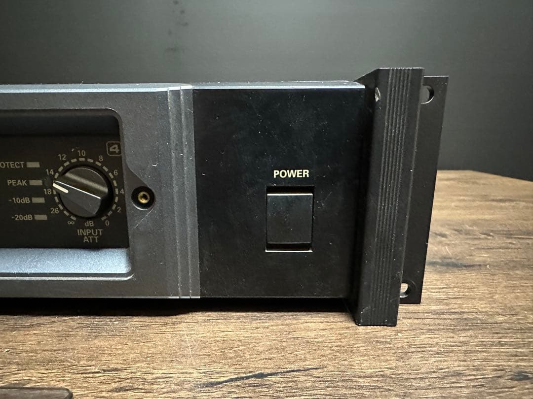 Panasonic RAMSA 4chデジタルパワーアンプ WP-D204