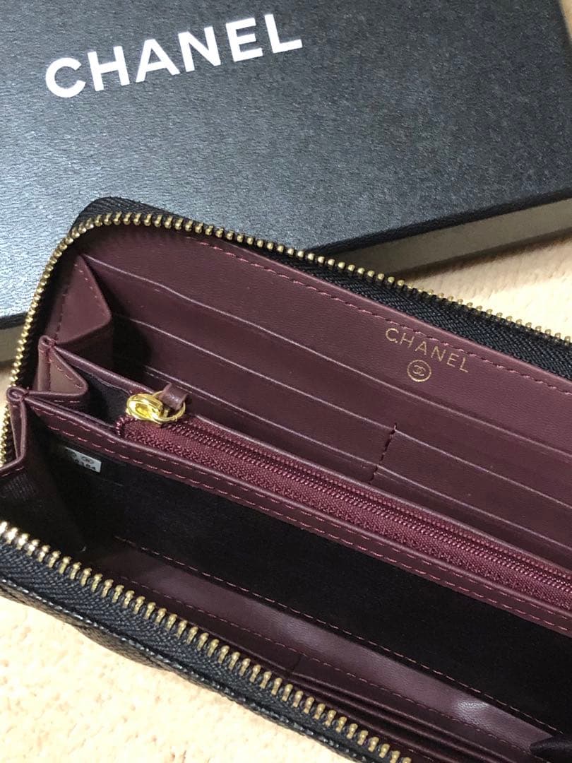 CHANEL シャネル キャビアスキン 黒 長財布　ノベルティ