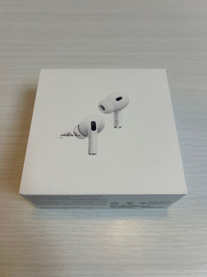 美品 Apple AirPods Pro 第2世代 USB-C