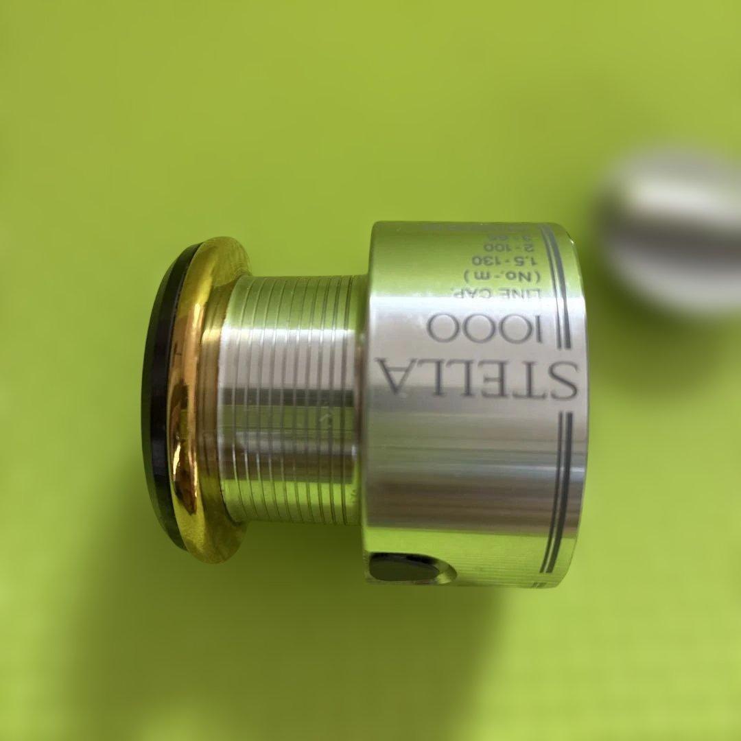 と*し様 ✴️初代ステラ1000 スピニングリール シルバー