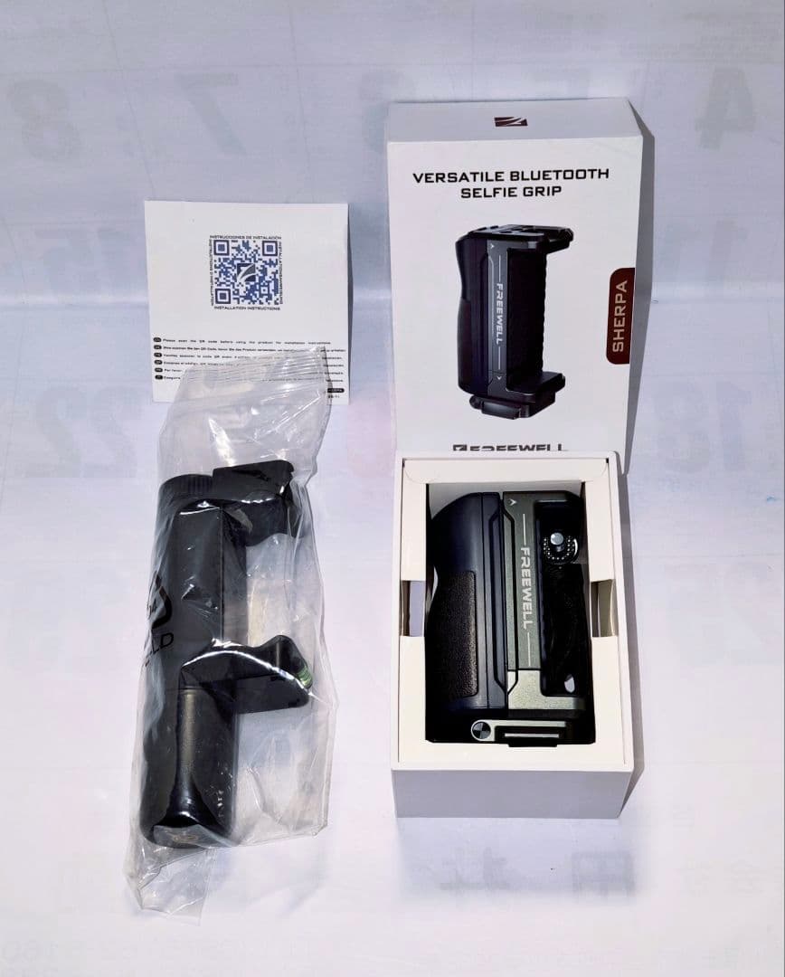 ほぼ新品 Freewell スマホ グリップ ＆NEEWER ハンドルグリップ