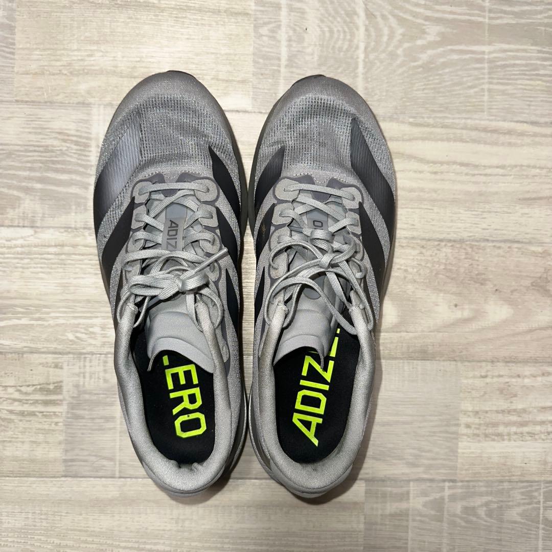 adidas adizero EVO SL ランニングシューズ