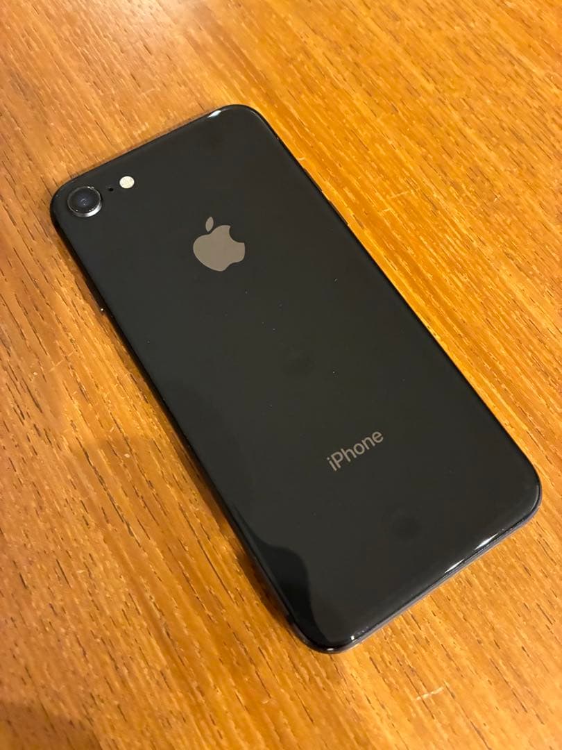 Apple iPhone 8 ブラック 本体 SIMフリー