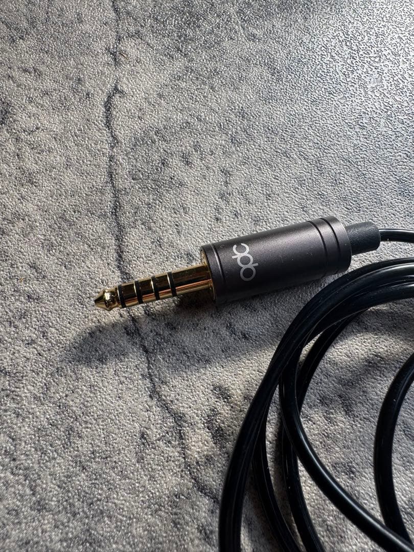 qdc SUPERIOR 4.4mmケーブル付属