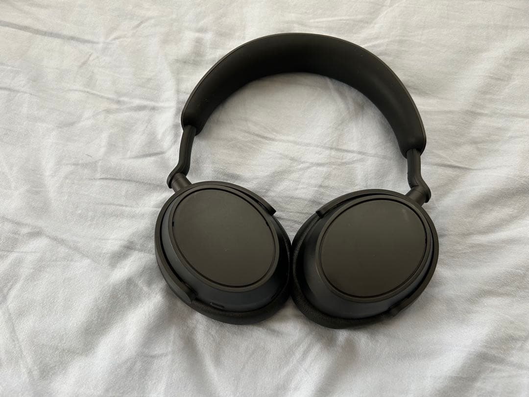 ヘッドホン ACCENTUM Plus Wireless