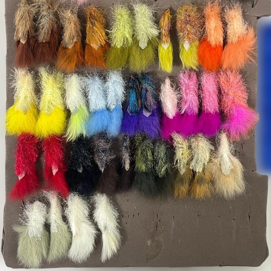 D*a様 【迅速配送】ハートデザイン フェザールアー 45個 ケース付