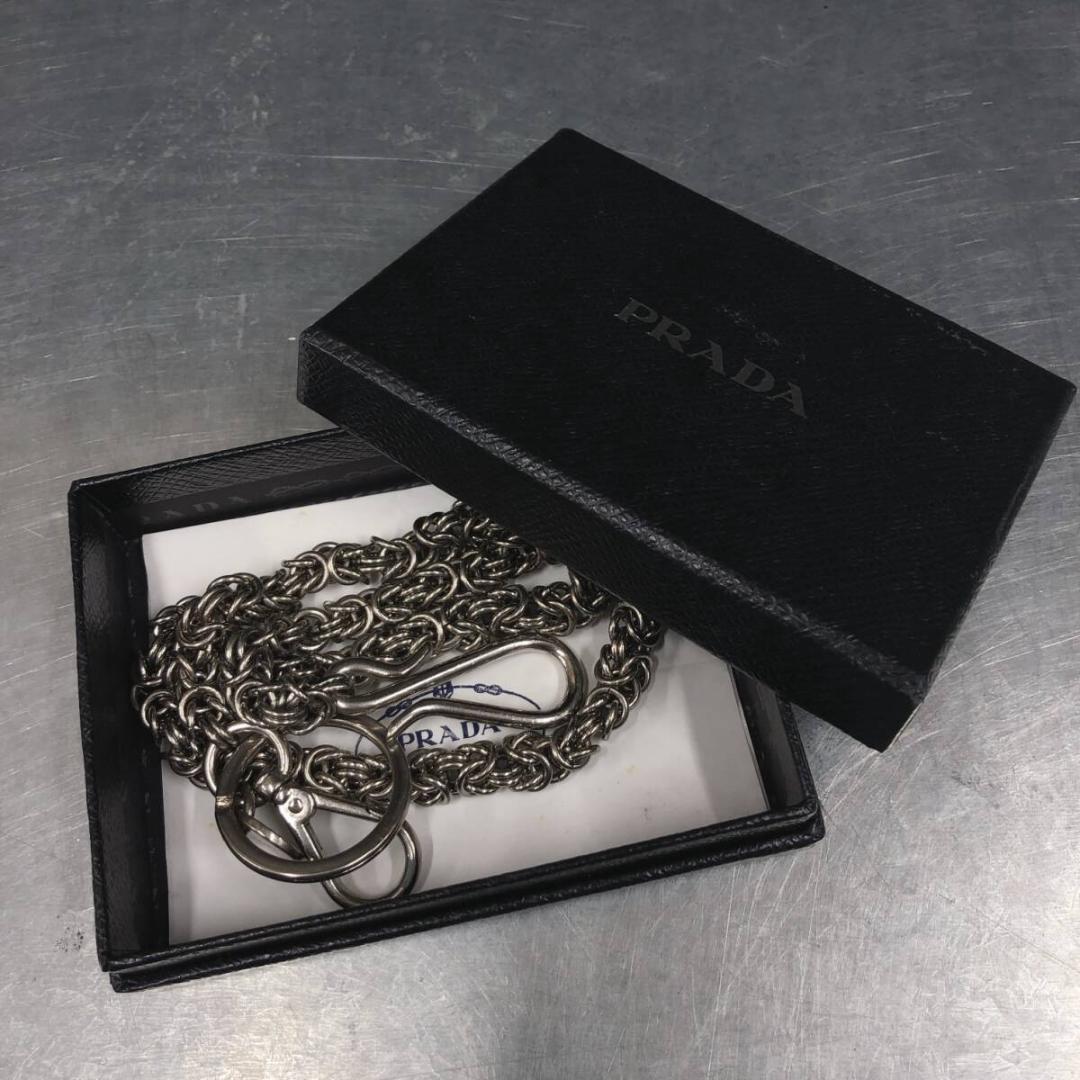 GQ2573◇PRADA : ウォレットチェーン◇シルバー色 プラダ