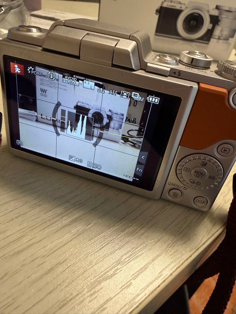 デジタルカメラ Panasonic LUMIX G DMC-GF7W