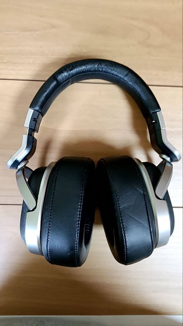 SONY デジタルサラウンドヘッドホンシステム MDR-HW700DS