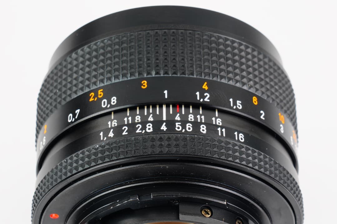 【極美品】Carl Zeiss Planar 50mm F1.4 AEJ 386