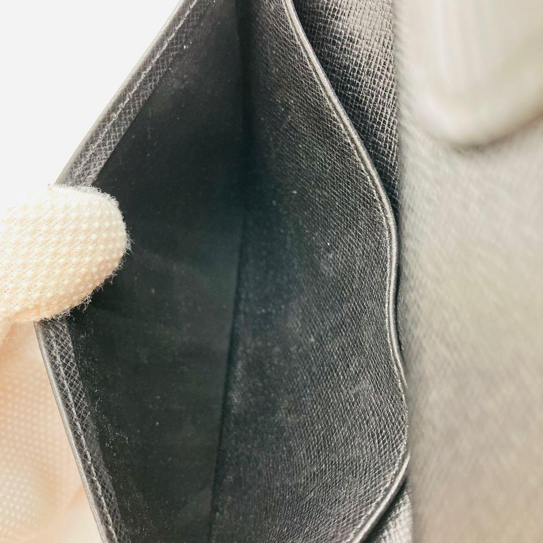 ルイヴィトン LOUIS VUITTONエピノワールポルトビエ 長財布 A876