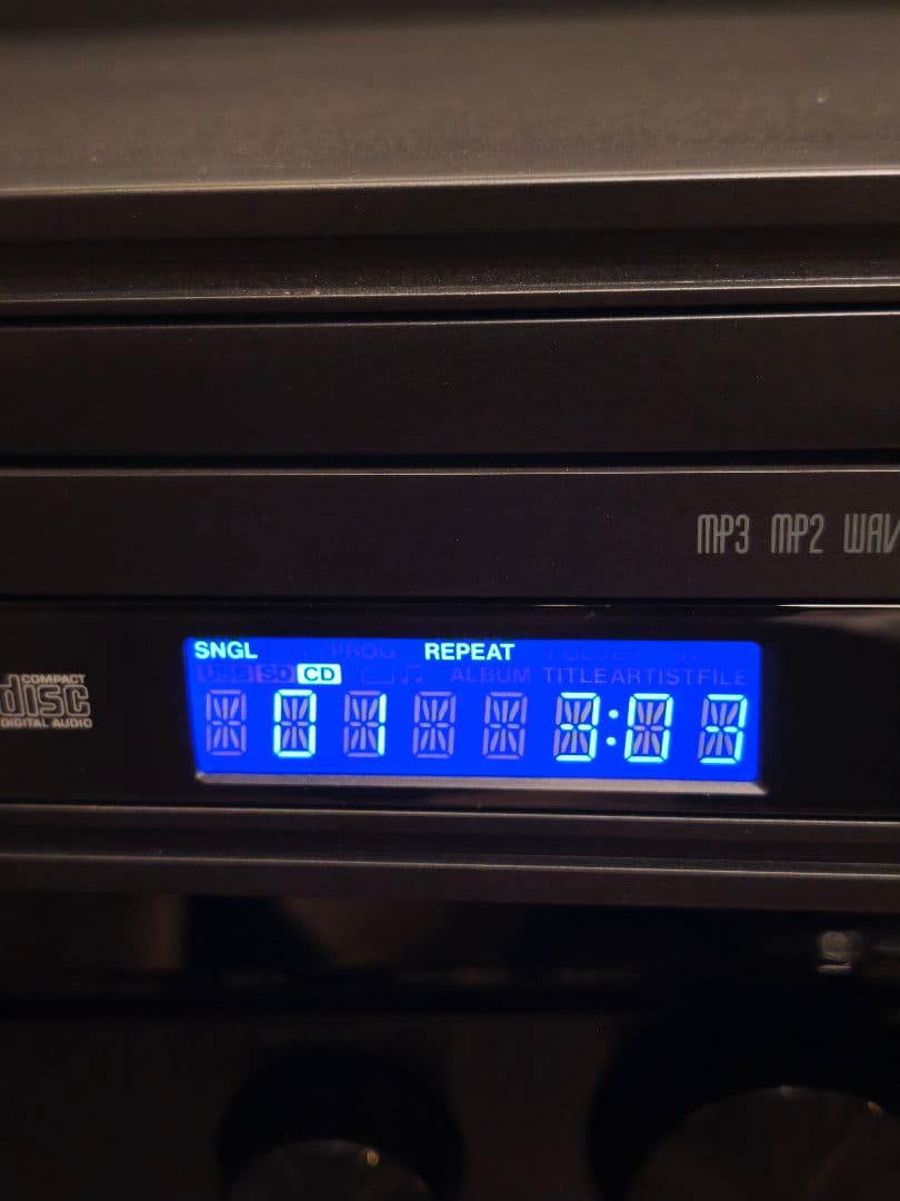 TASCAM CD-200SB アンプ 業務用音響機器 放送 PS-A1504D