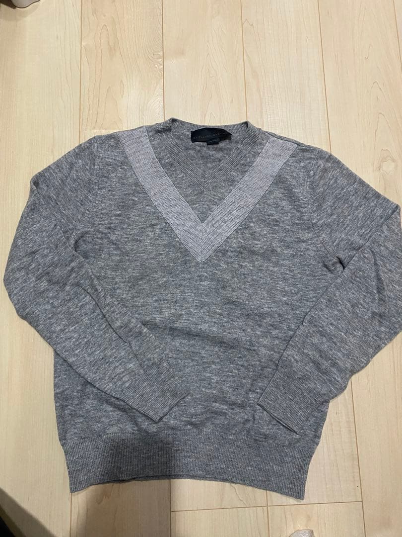 STELLA McCARTNEY グレー Vネックセーター