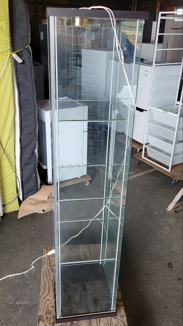 ひかる-引取限定！IKEA DETOLF ガラスショーケース 照明付