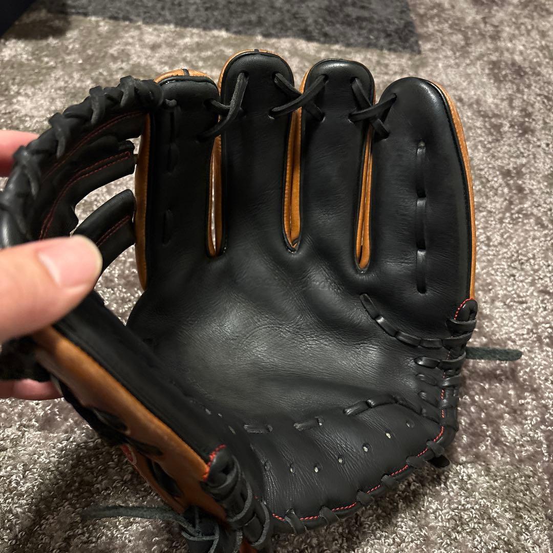 スラッガー　内野手用オーダーグローブ