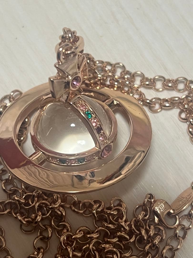 ヴィヴィアン　スモールオブネックレス　ピンクゴールド