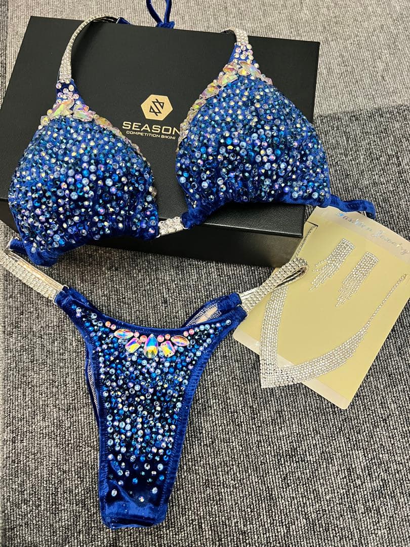 SEASON COMPETITION BIKINI 大会用ビキニ　♡