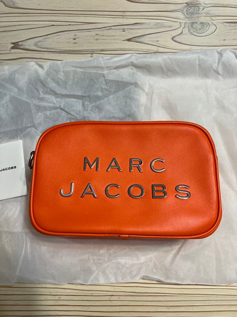 MARC JACOBS オレンジ ポーチ