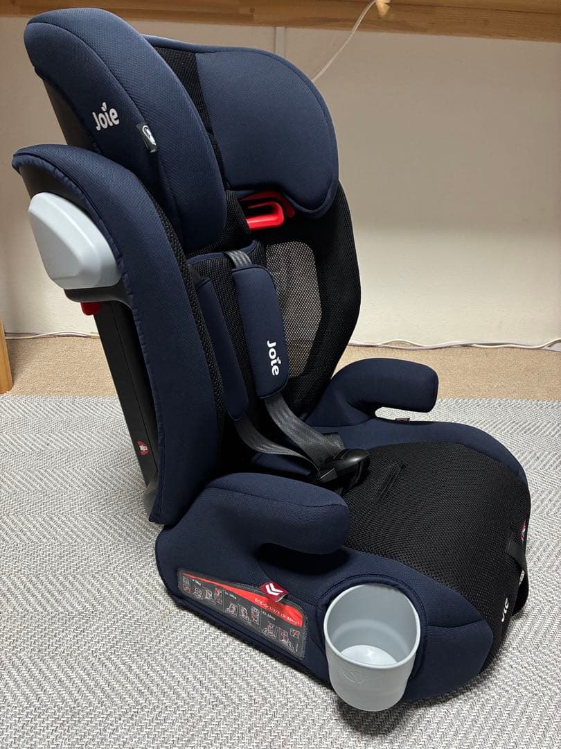 美品✴︎Joie ジュニアシートカトージエレベート　メッシュ　ネイビー