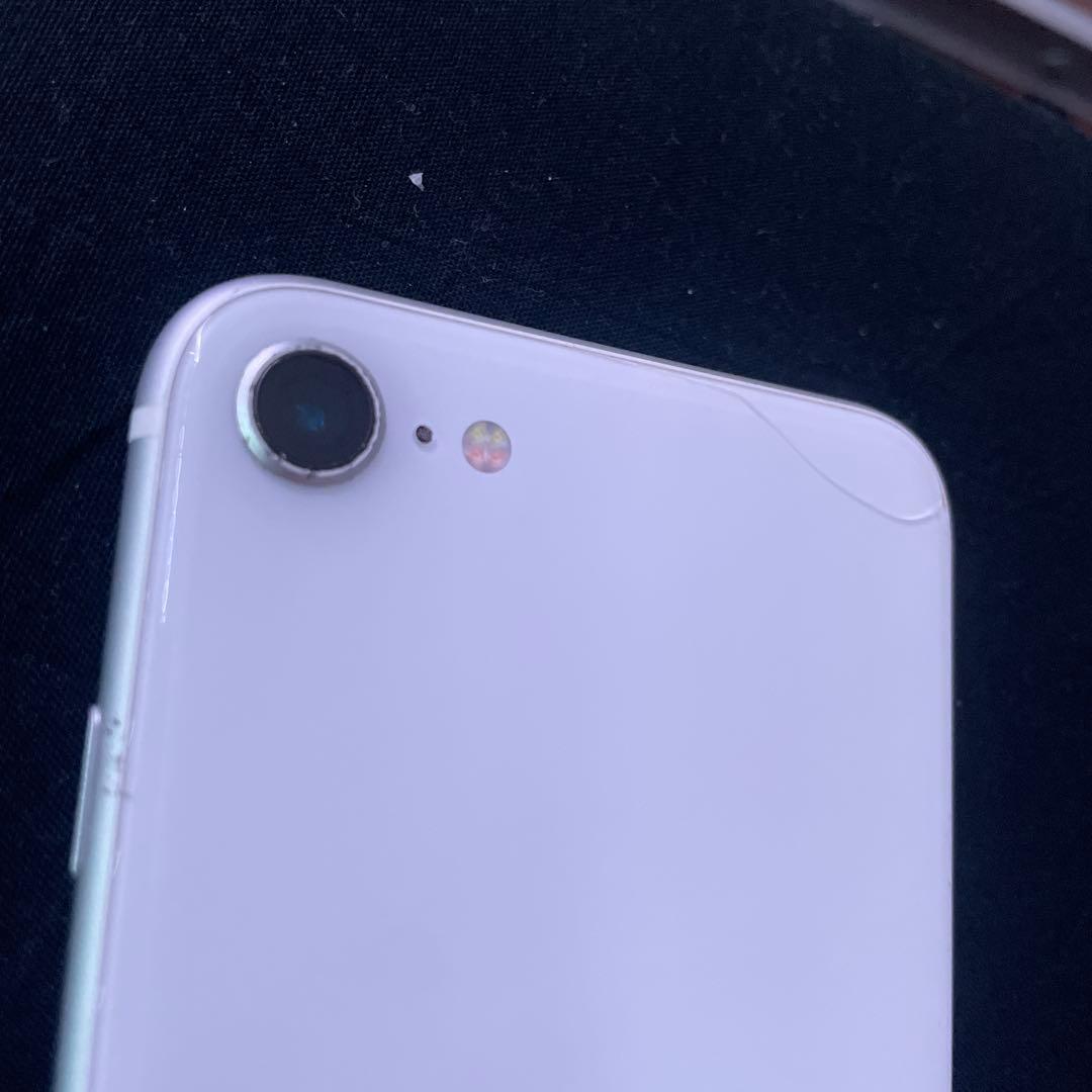 Apple iPhone SE 第2世代 ホワイト 本体