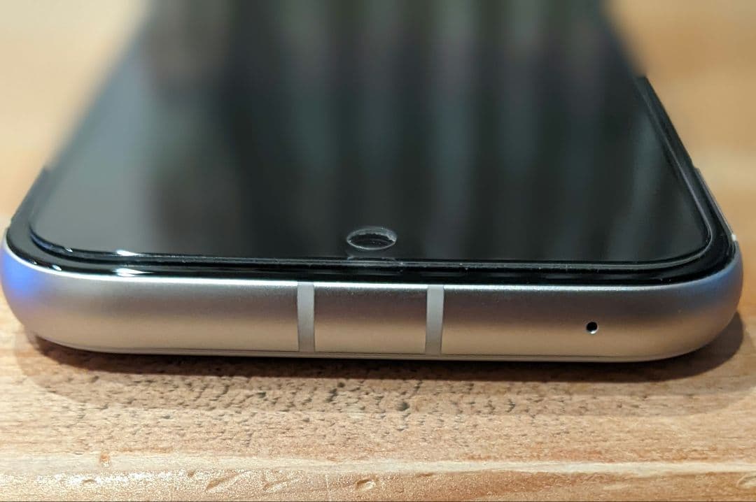 国内美品 Google Pixel8a 128G ホワイト　バッテリー94%