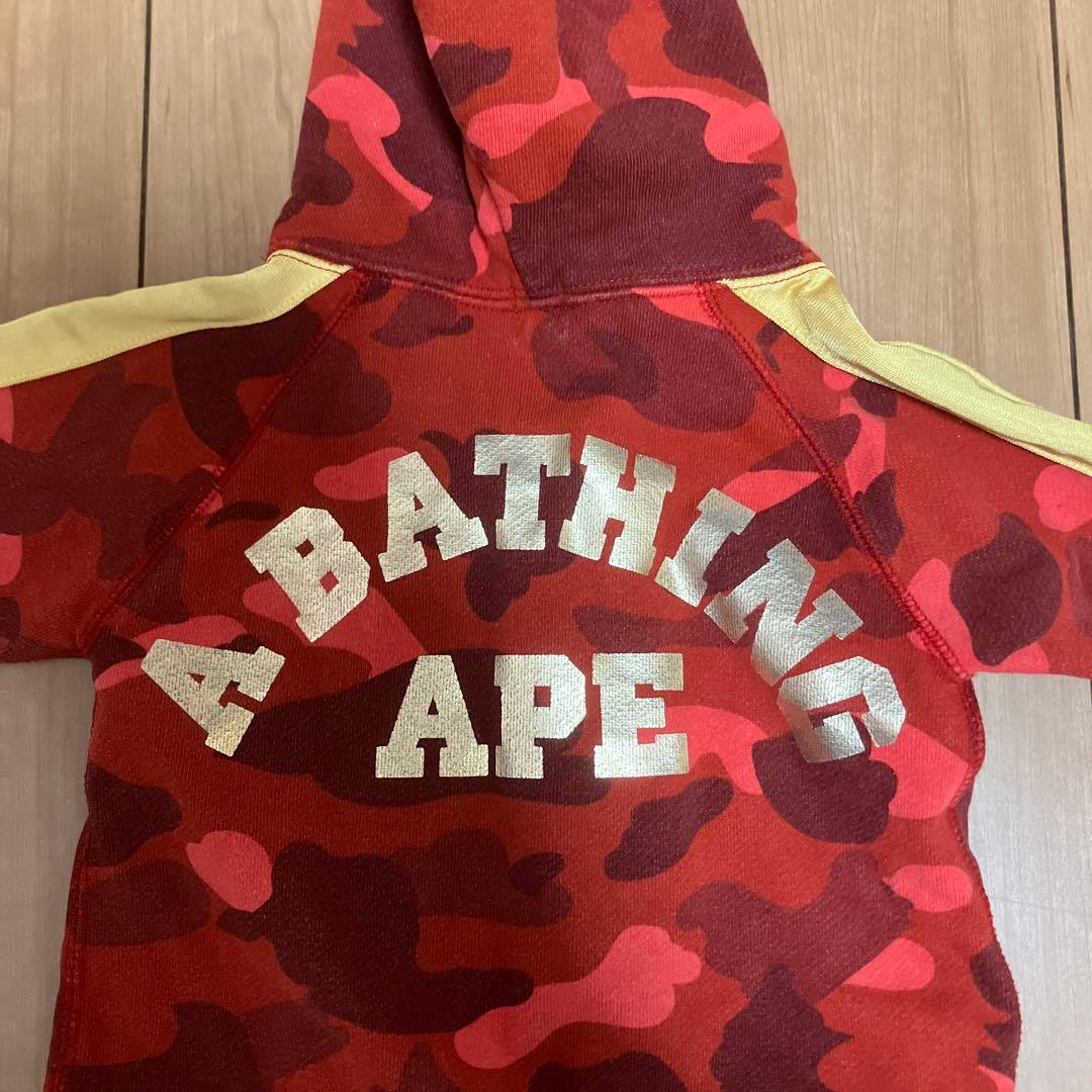 A BATHING APE ロンパースシャーク　アベイシングエイプ ロンパース