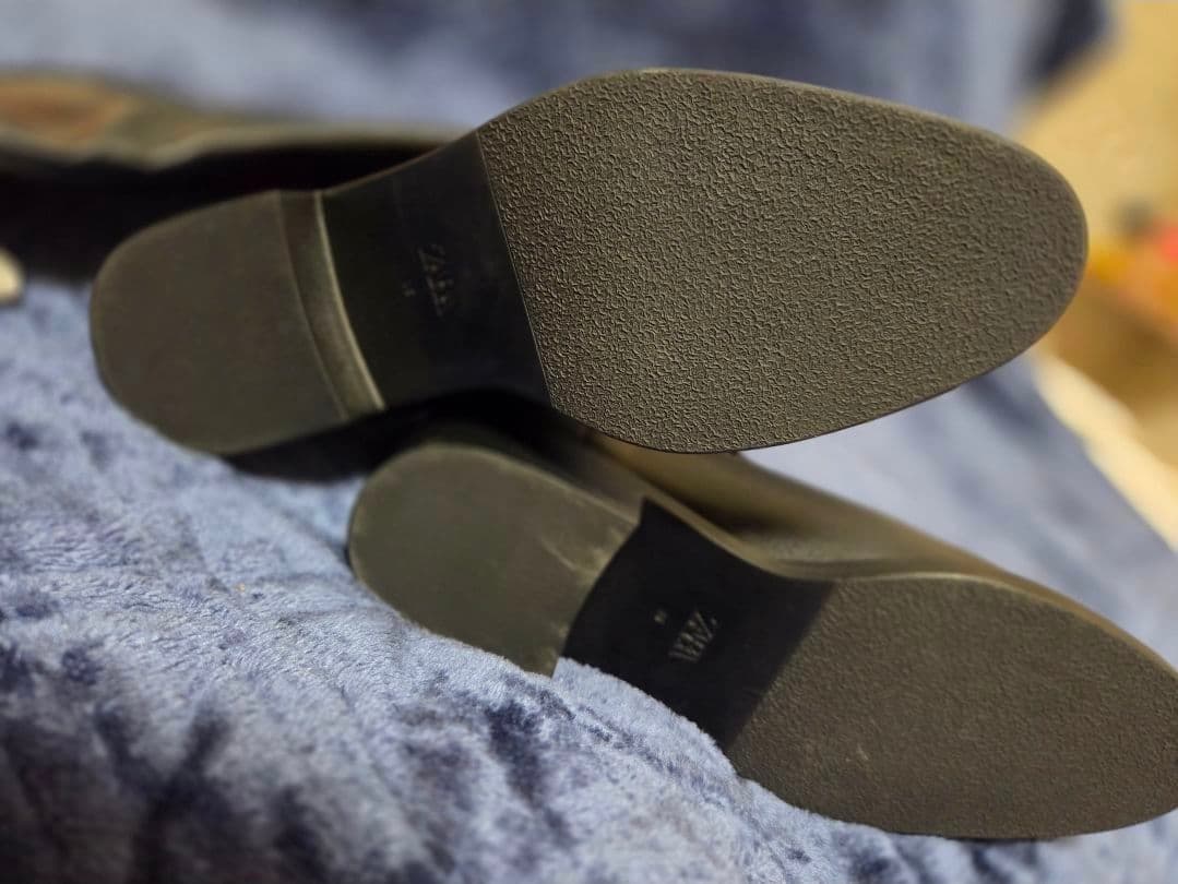 ZARA☆新品未使用品☆ブラックロングブーツ