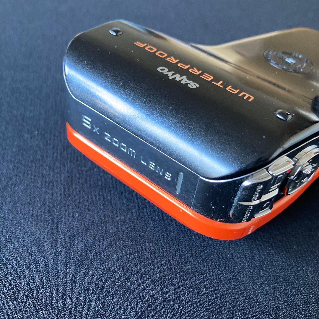 SANYO Xacti DMX-CA8 オレンジ コンデジ ムービーカメラ
