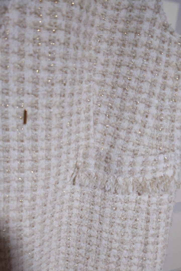 美品 23区アイボリー ツイード ノーカラーベスト XL