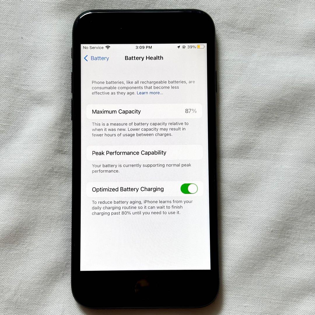 US版 iPhone 7 ブラック 128GB SIMフリー 箱+付属品付き