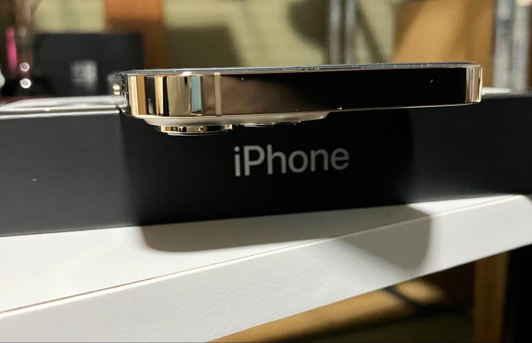 Apple iPhone 13 Pro ゴールド　ほぼ未使用品