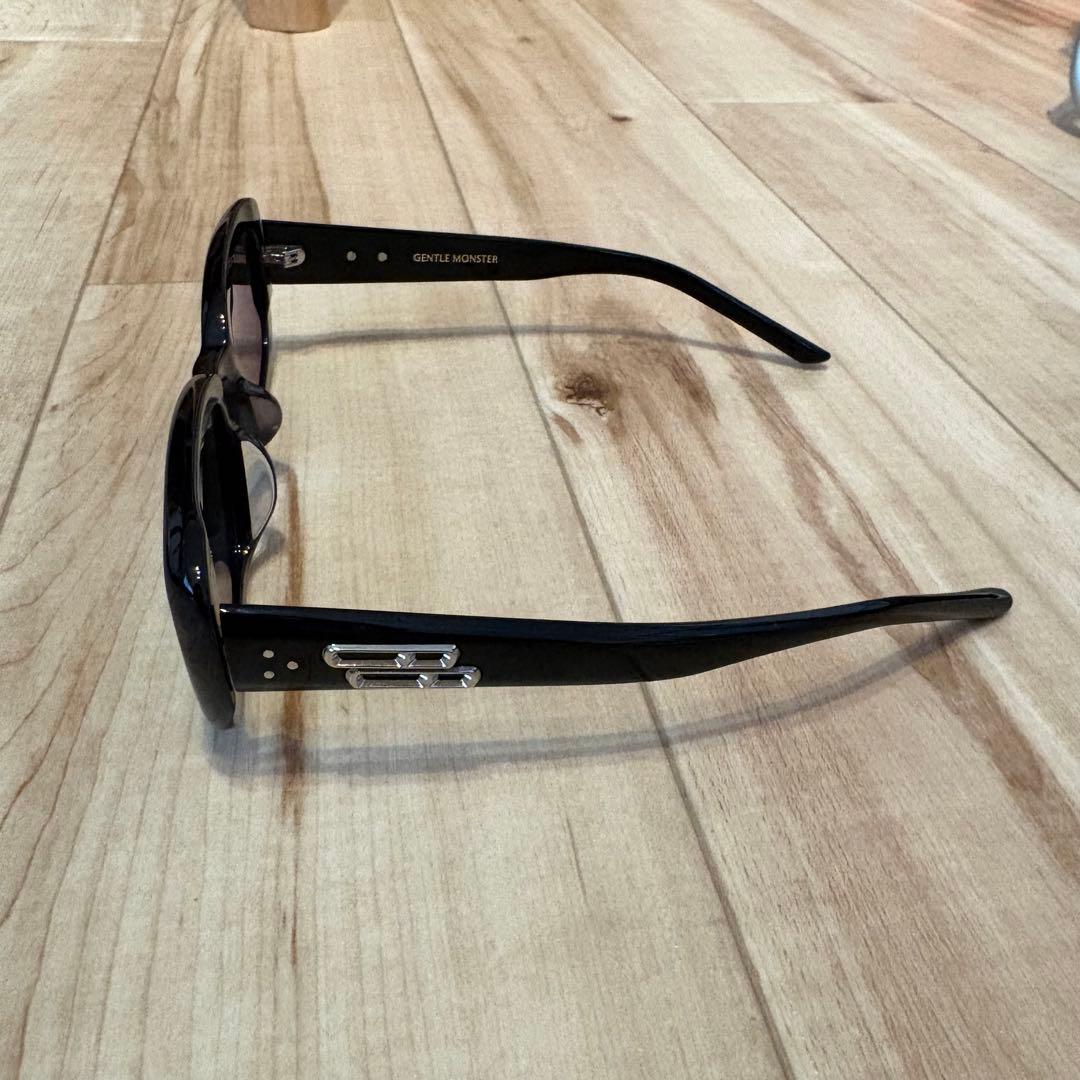 GENTLE MONSTER LIN ブラックサングラス