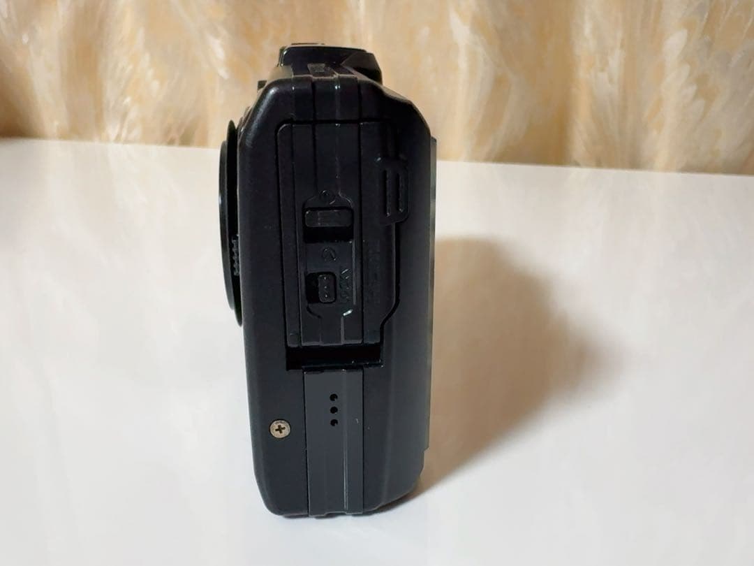 最終値下げOLYMPUS TOUGH TG-4ブラック コンパクトデジタルカメラ