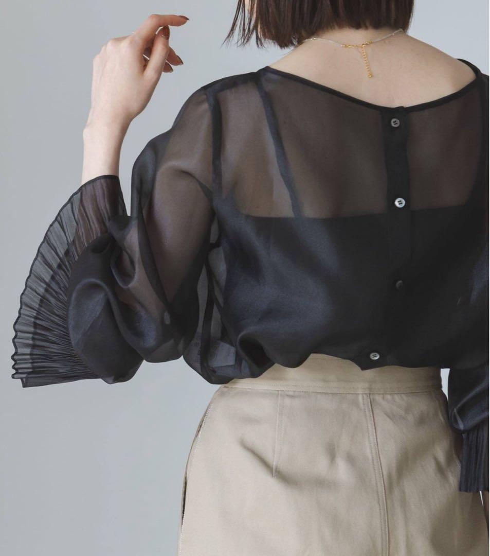 2025 aw noble ノーブル パールシアープリーツカフスブラウス 黒
