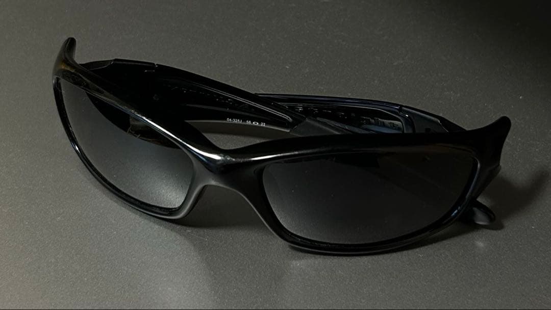 oakley straight jacket IO着用