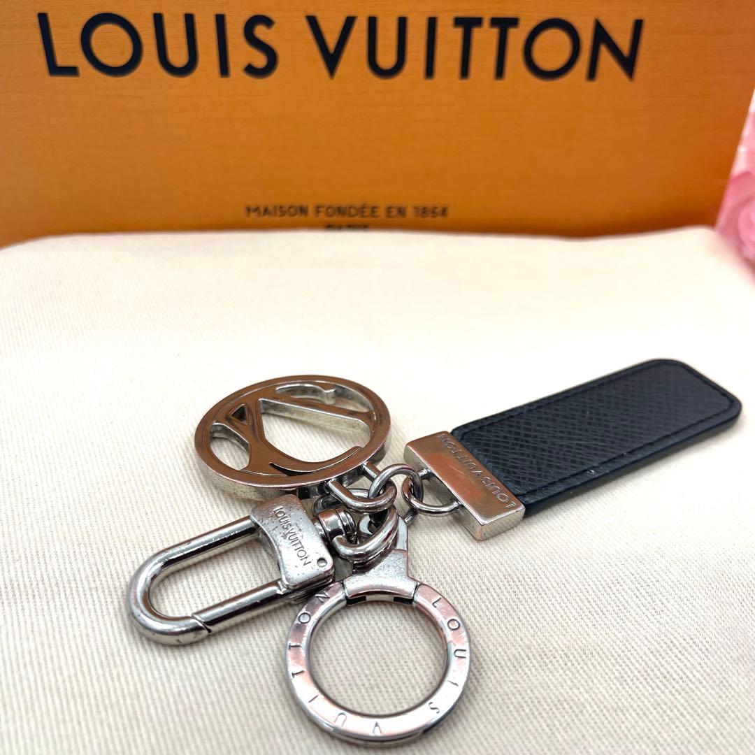 ルイヴィトン キーホルダー キーリング タイガ　ＬＶクラブ　849